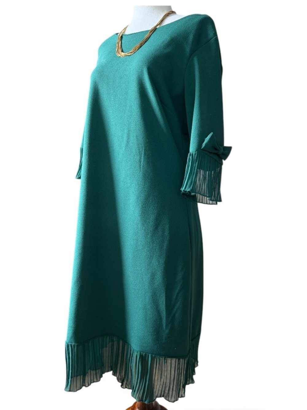 Glamour Green Pleated Hem Women's Dress